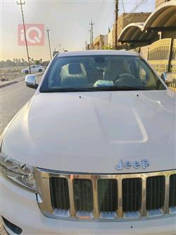 جیپ گراند شیرۆکی